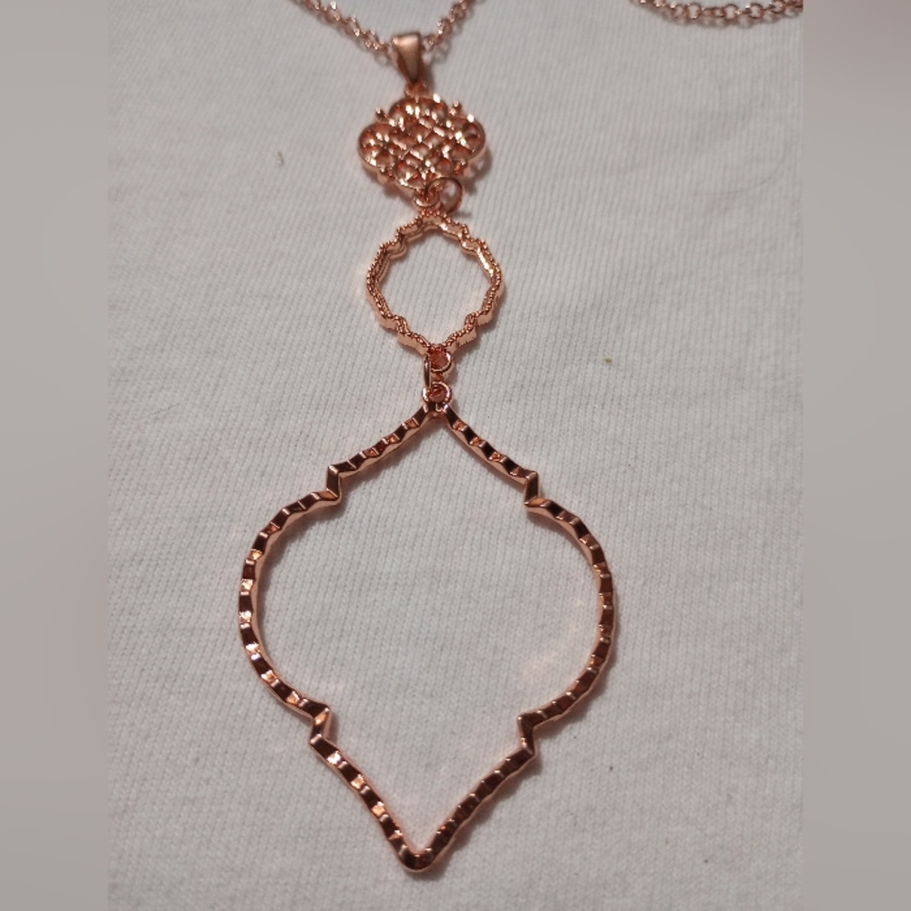 💐Rose Gold Fashion Necklace and Earring Set💐